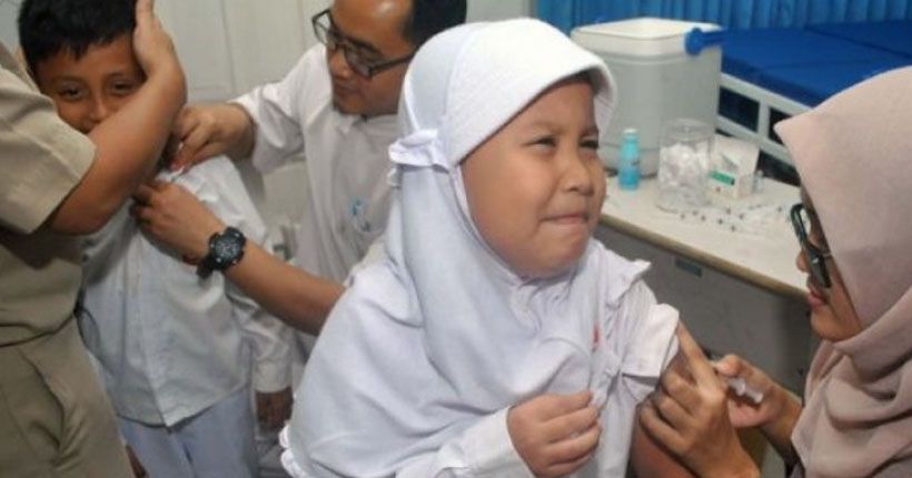 Cegah Penyakit Japanese Encephalitis Siswa Di Jembrana Diimunisasi