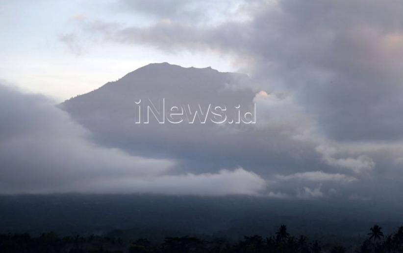 title Status Gunung Agung Naik Jadi Awas Status Gunung Agung Naik Jadi Awas