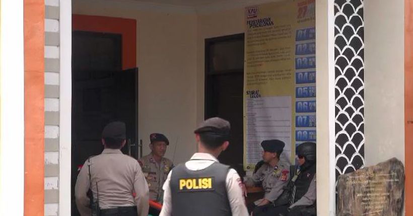 title Polisi Kantongi Nama Penyuap Komisioner KPUD dan Ketua Panwaslu Garut Polisi Kantongi Nama Penyuap Komisioner KPUD dan Ketua Panwaslu Garut