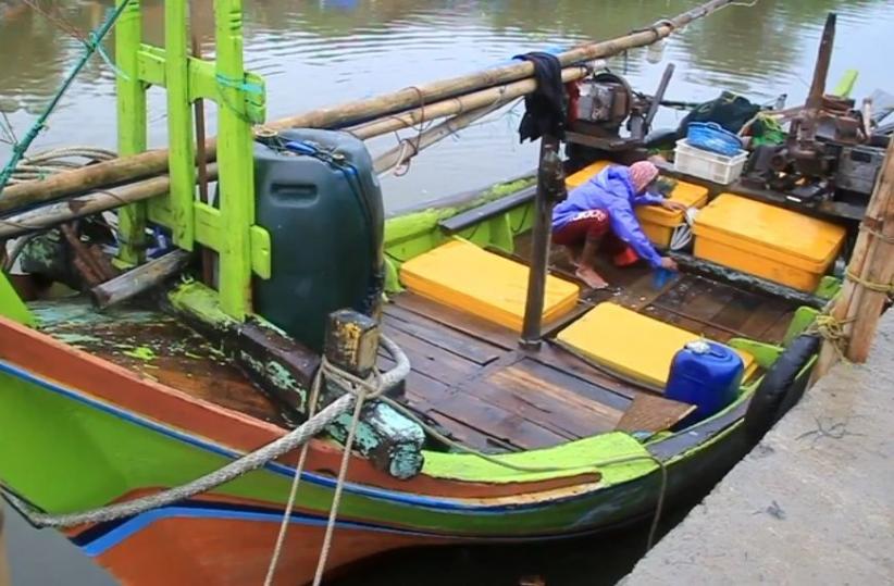 Cuaca Buruk, Nelayan Cirebon Tak Berani Melaut
