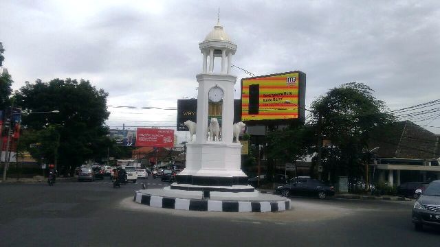 Ridwan Kamil Tidak Happy, Patung Maung Bandung Mirip Anjing Laut