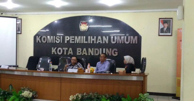 500 Personel dari Polrestabes Amankan Pengundian Nomor Urut Paslon