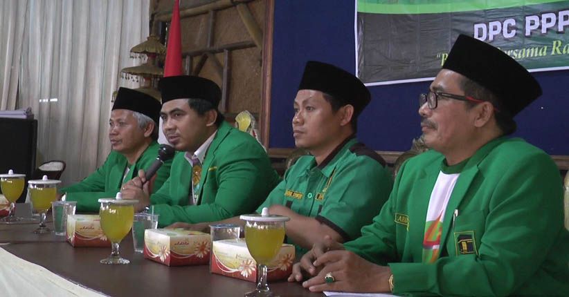 Gus Yasin Janji Perhatikan Kesejahteraan Guru Madrasah Diniah