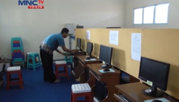 Kawanan Pencuri Gasak Puluhan Komputer untuk UNBK di Purworejo