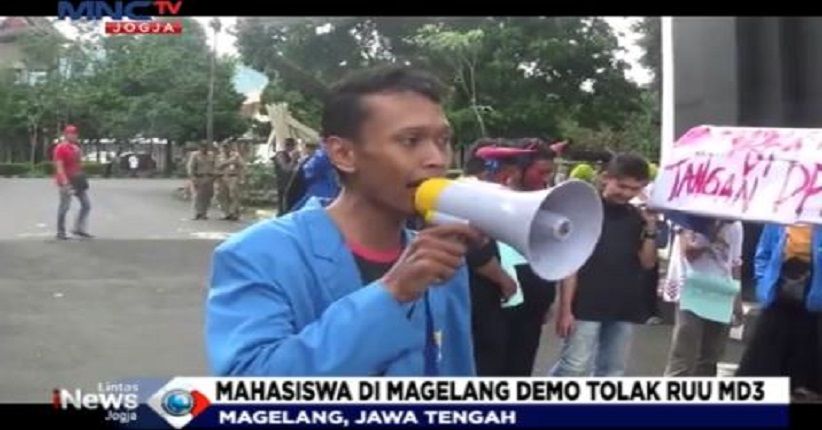 Mahasiswa PMII Magelang Demo Tolak Revisi UU MD3