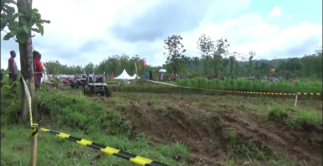 Serunya Kejurnas Offroad di Kebumen, Banyak Peserta Terjatuh ke Sungai