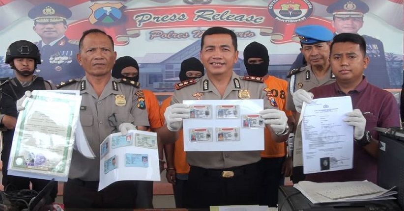 Belajar Komputer Otodidak, Petani Jadi Otak Komplotan Pemalsu Dokumen
