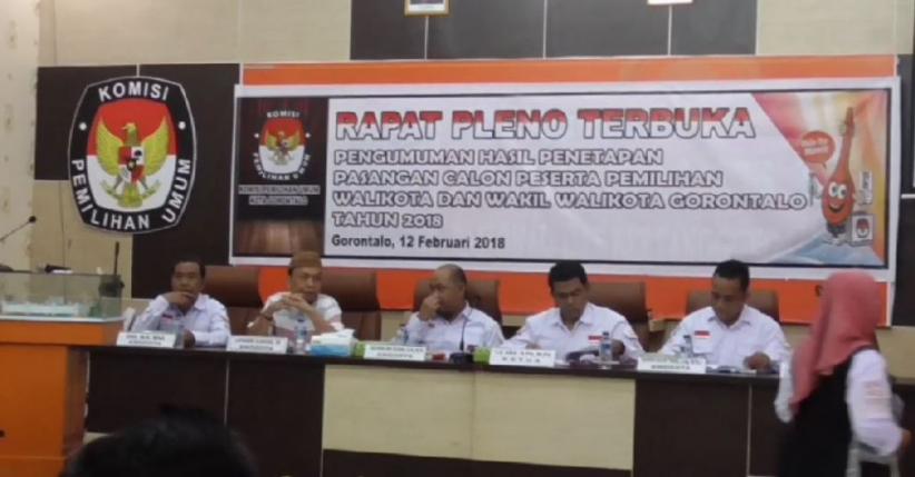 title Hujan Interupsi Pleno Penetapan Calon, 1 Paslon Gugat KPU Gorontalo Hujan Interupsi Pleno Penetapan Calon, 1 Paslon Gugat KPU Gorontalo