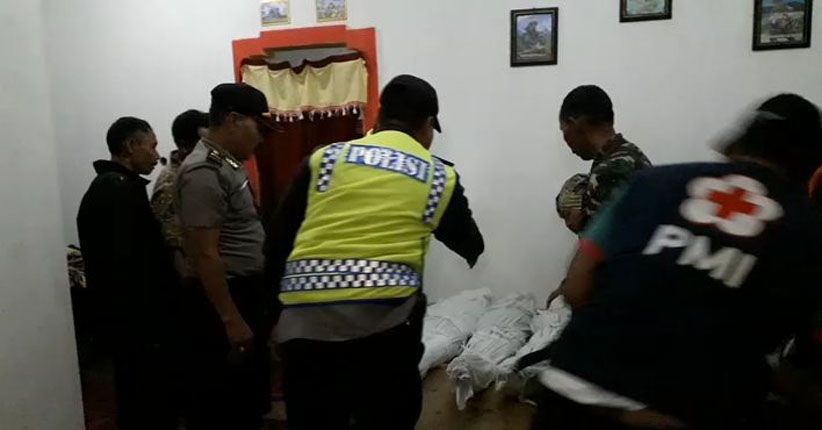 Sedang Tahlilan, Rumah di Purbalingga Tertimbun Longsor, 4 Tewas