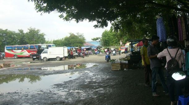 PKL Terboyo Tolak Transit Bus Dipindahkan ke Penggaron