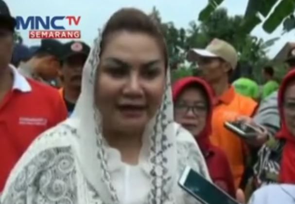 Antisipasi Banjir, Pemkot Semarang Bangun Tanggul Sementara