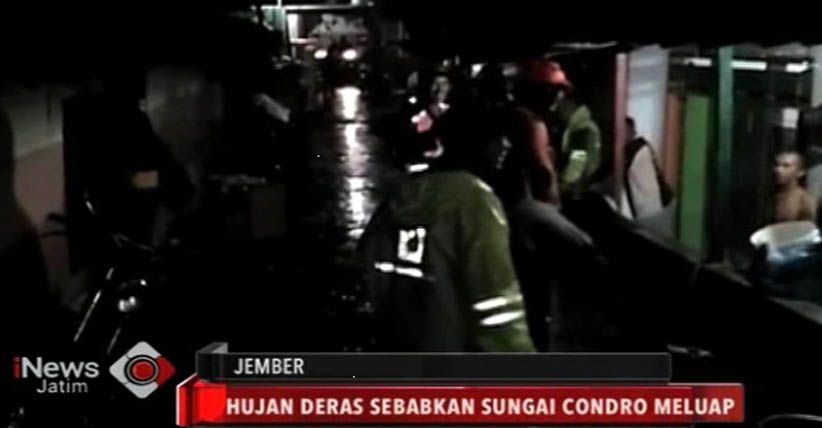 title Air Sungai Condro Rendam Pemukiman Warga Air Sungai Condro Rendam Pemukiman Warga