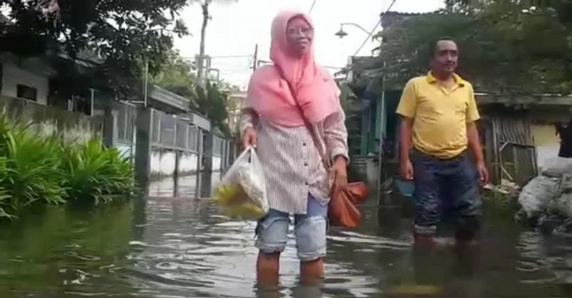 Hujan Deras, Banjir Rendam Puluhan Rumah di Lamongan