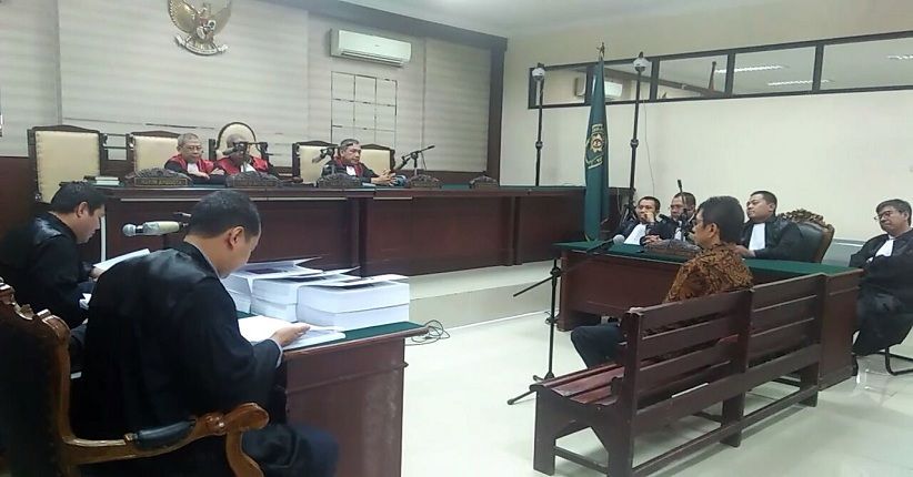 Mantan Wali Kota Batu Eddy Rumpoko Dituntut 8 Tahun Penjara