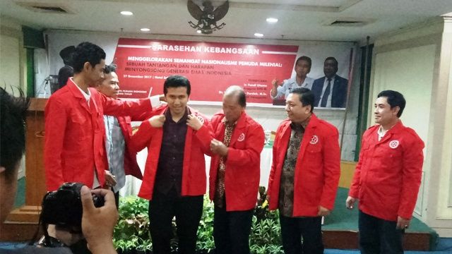 title Emil Dardak Ajak Generasi Milenial Pelajari Marhaenisme Emil Dardak Ajak Generasi Milenial Pelajari Marhaenisme