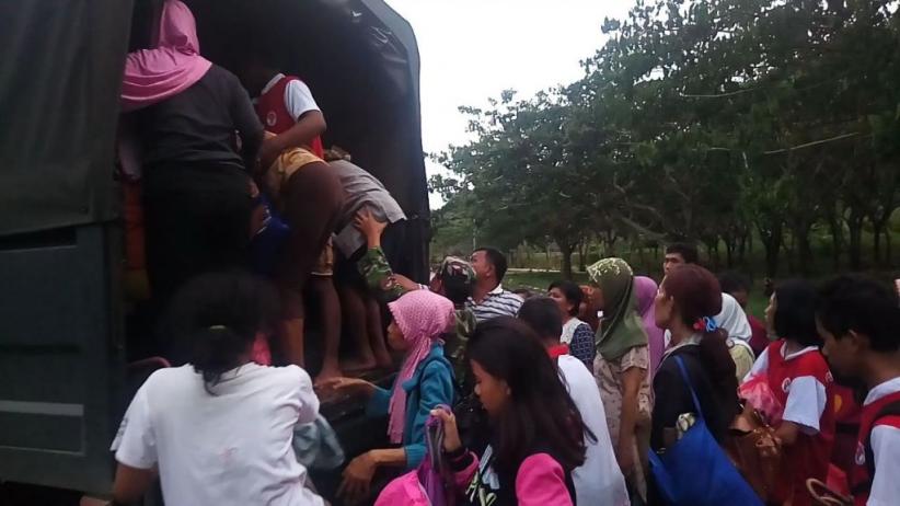 title Dampak Banjir Pacitan, Ratusan Warga Terpaksa Mengungsi Dampak Banjir Pacitan, Ratusan Warga Terpaksa Mengungsi