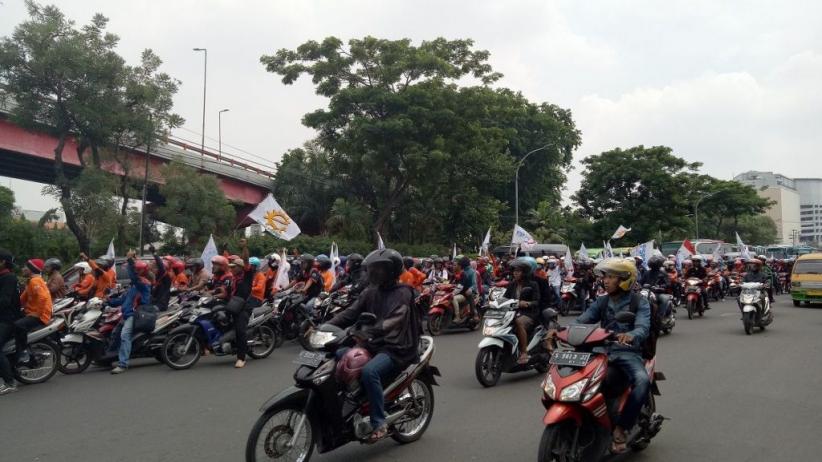 Buruh Apresiasi UMK Surabaya 2018 Rp3,58 Juta