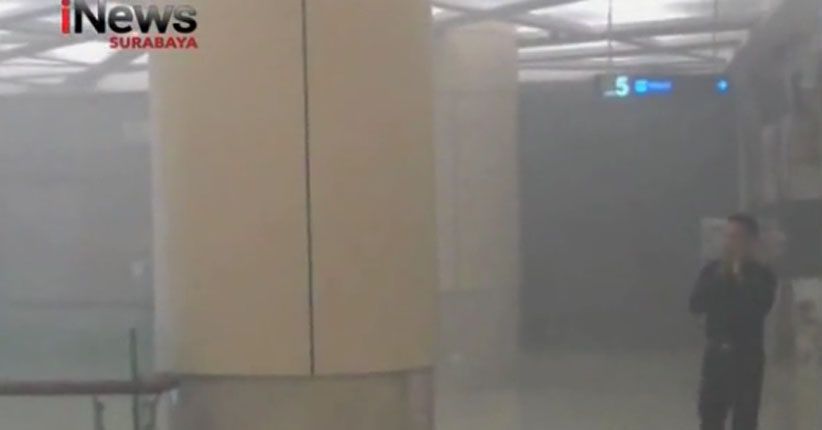 Kebakaran Tunjungan Plaza 6 Surabaya Bikin Panik Pengunjung