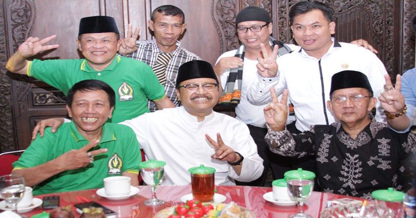 Kirun dan Sejumlah Pelawak Lokal Jatim Dukung Gus Pul