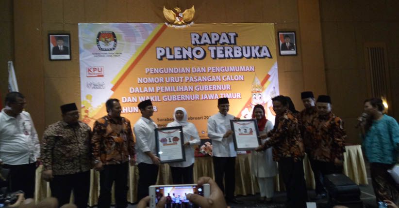 Khofifah Berpantun Usai Dapat Nomor Urut 1, Gus Ipul Umbar Kesuksesan