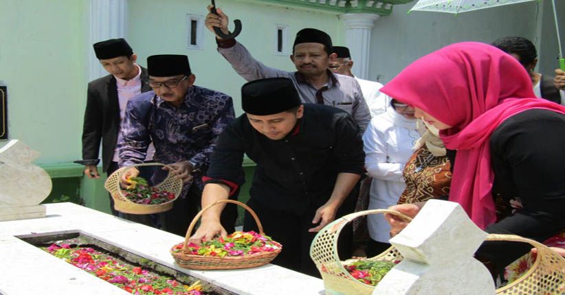 Emil Sebut Mbah Kiai Wahab Sosok Pejuang Bangsa dan Teladan Umat 