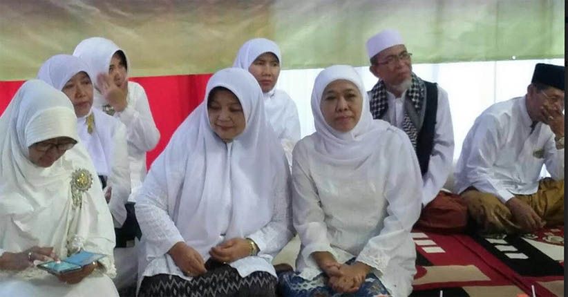 Khofifah Kehilangan Sosok Teladan Umat atas Wafatnya Hajah Aisyah