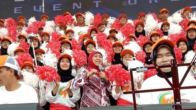 Khofifah Ajak Masyarakat Hidup Bergotong Royong dan Toleransi