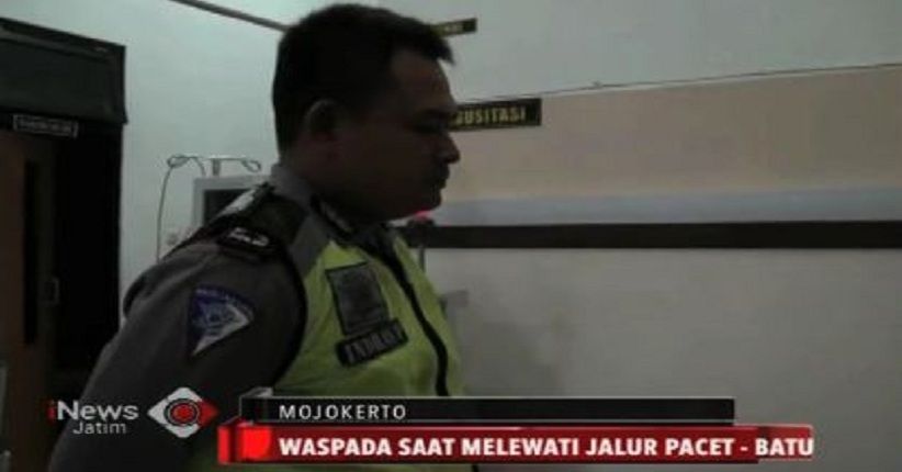 Rem Blong Saat Turunan Tajam, Minibus Terjun ke Jurang Pacet