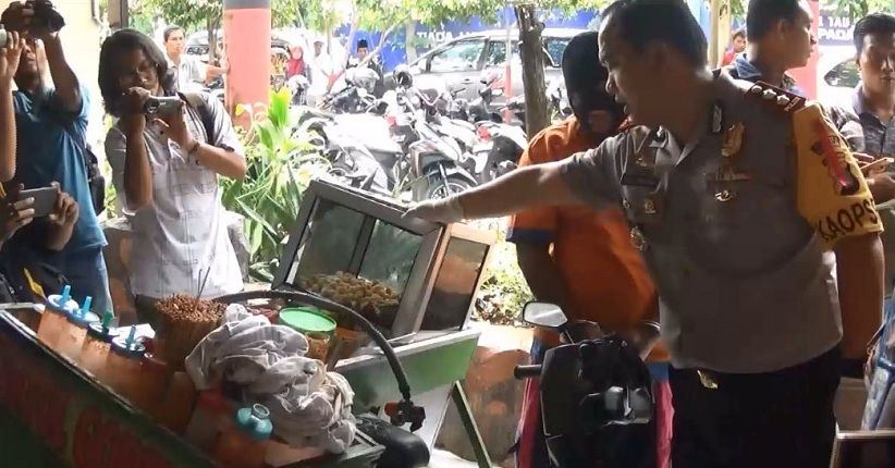 Bawa Kabur Anak 7 Tahun, Penjual Pentol Bakso Dihajar Warga