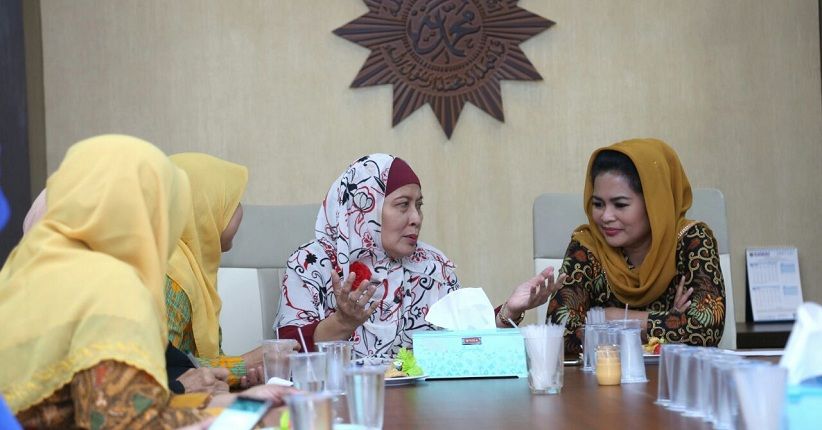 Gus Ipul-Puti Adopsi Program Keluarga Harapan untuk Atasi Kemiskinan