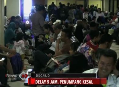 Penumpang Tujuan Jakarta Telantar 5 Jam di Bandara Juanda