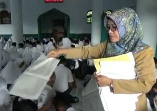 750 Siswa SMPN Arjosari 1 Pacitan Ikuti Ujian di Masjid 