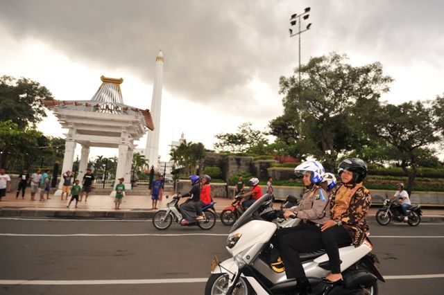 title Risma Imbau Warga Surabaya Waspadai Kriminalitas dan Cuaca Ekstrem Risma Imbau Warga Surabaya Waspadai Kriminalitas dan Cuaca Ekstrem