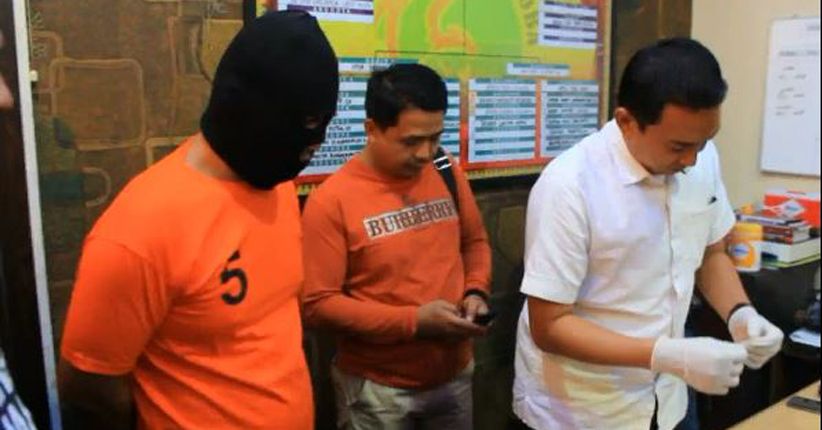 Oknum Polisi Edarkan Narkoba Bersama Istri di Riau