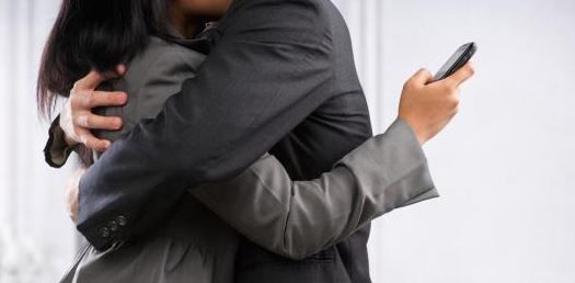 Kapolsek Kalirejo Diciduk Sedang Berselingkuh dengan Istri Bawahan