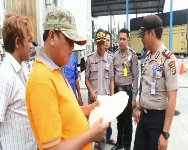 Polisi Bongkar Penyelundupan 30 Ton Ikan Patin di Lampung
