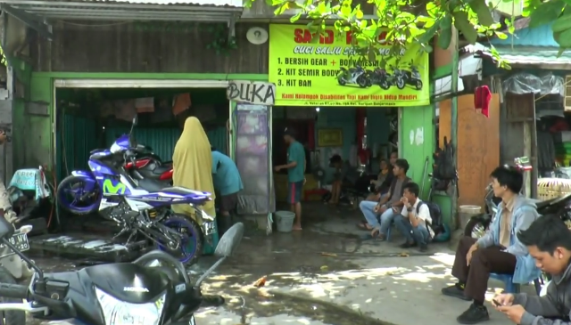 Jago Lari, Penyandang Disabilitas Ini Juga Sukses Buka Cucian Motor