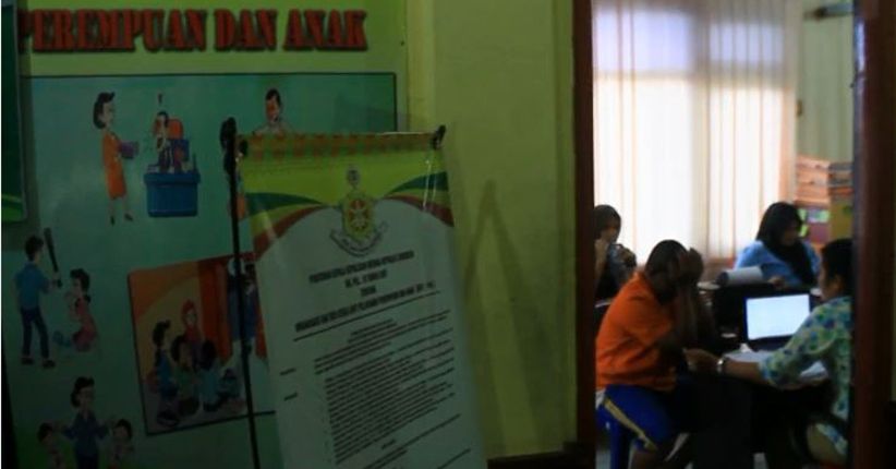 title Selama 11 Tahun Gadis Remaja di Pekanbaru Dicabuli Paman dan Keponakan Selama 11 Tahun Gadis Remaja di Pekanbaru Dicabuli Paman dan Keponakan