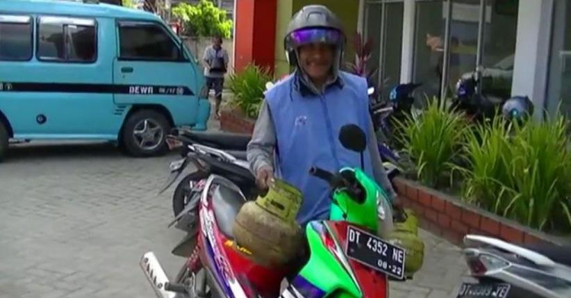 Pasokan Dibatasi, Gas Elpiji 3 Kg di Kota Kendari Alami Kelangkaan