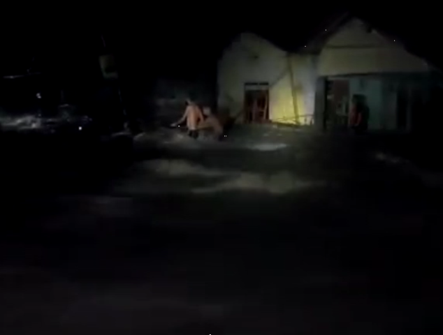 Dua Tewas dan Ratusan Rumah Rusak akibat Banjir Bandang di Lotim