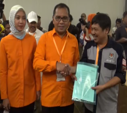 Didukung Perindo, Pasangan Danny-Indira Serahkan Berkas ke KPU