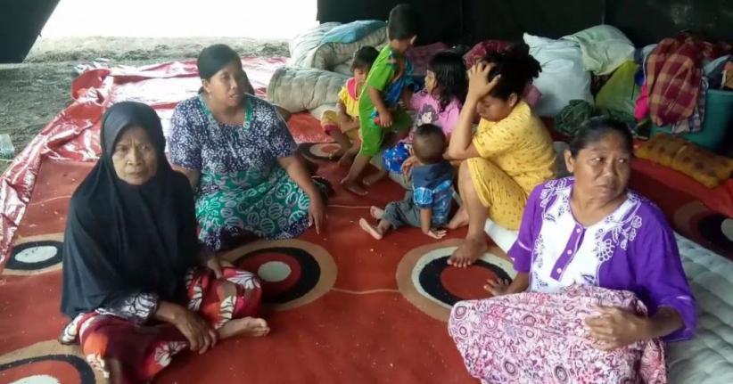 title Bantuan Tak Datang, Korban Puting Beliung di Wajo Terancam Kelaparan Bantuan Tak Datang, Korban Puting Beliung di Wajo Terancam Kelaparan