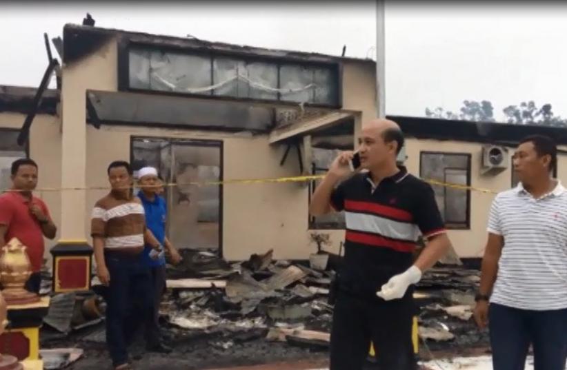 Ini Dia Identitas Pelaku Pembakaran Polres Dharmasraya