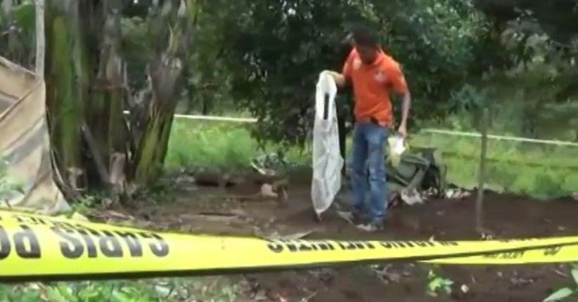   Polisi Olah TKP Penemuan Mayat dalam Karung di Kampung Jawa Solok