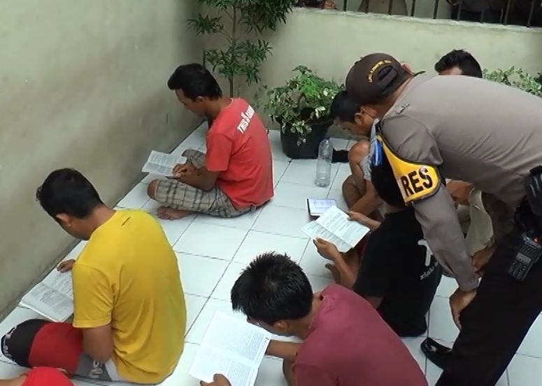 Perpustakaan Mini Polres Solok Kota, Oase bagi Para Tahanan