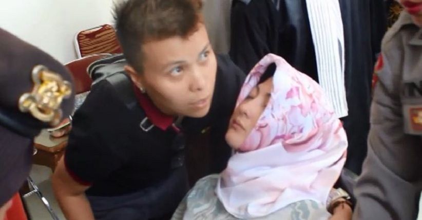 Istri Wali Kota Padang Panjang Pingsan di Pengadilan Tipikor