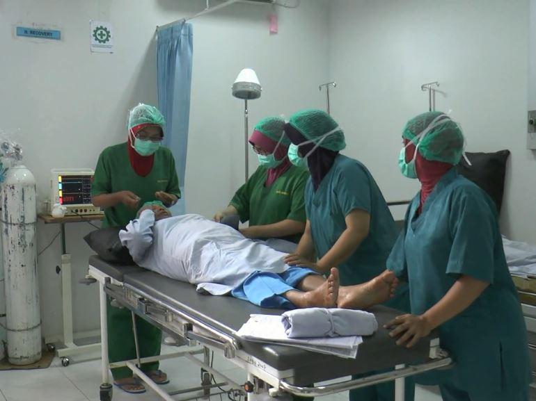 PWI, Polres dan Pemkot Pagaralam Gelar Operasi Katarak Gratis