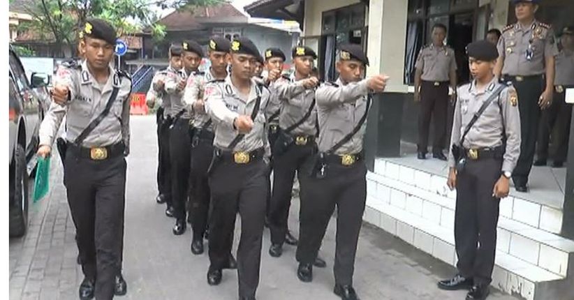 Anak Seorang Cleaning Service Jadi Siswa Terbaik Bintara Polri 