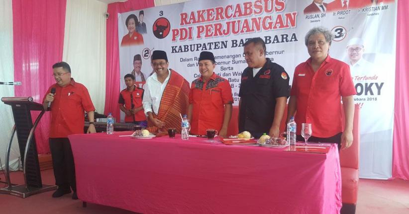 title Djarot Janji Bangun Kompleks Olahraga Berstandar Internasional Djarot Janji Bangun Kompleks Olahraga Berstandar Internasional