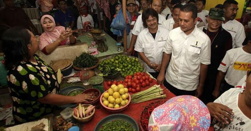 Pedagang Pasar Sukaramai Medan Dukung Pasangan Eramas di Pilgub Sumut